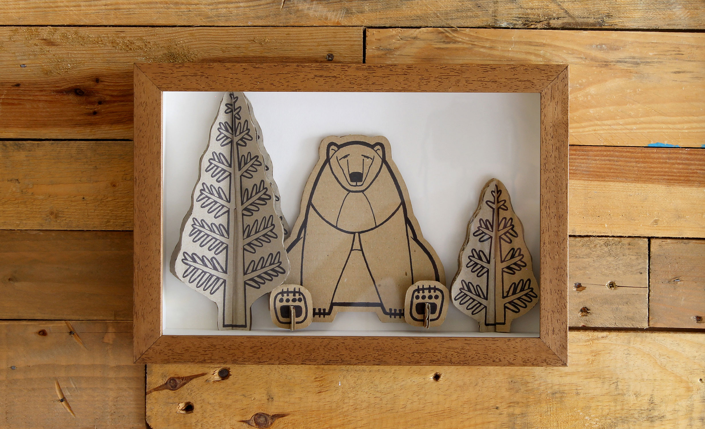 polar-bear-on-pallets